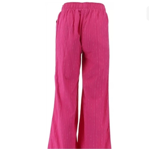 DG2 SoftCell Wide Leg Pants in Barbie Pink Petite Small - Picture 7 of 8